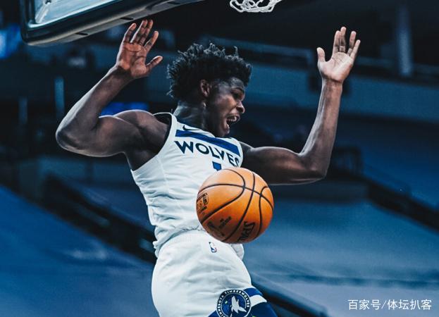热传:布克将于8月16日打(Nba布克) 热传:布克将于8月16日打(Nba布克)